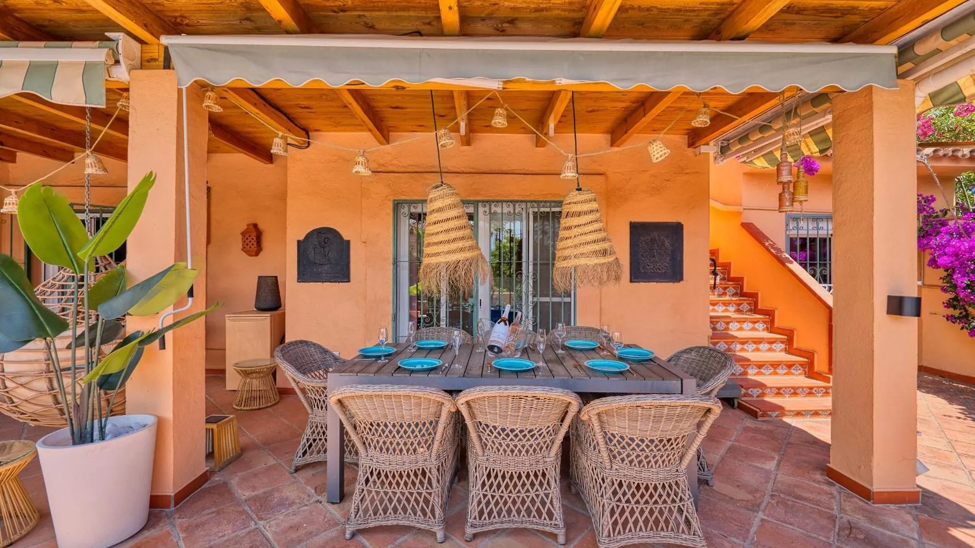 1109 * Panorama Sea View Family Villa Roof Terrace- Annex Marbella Spanien